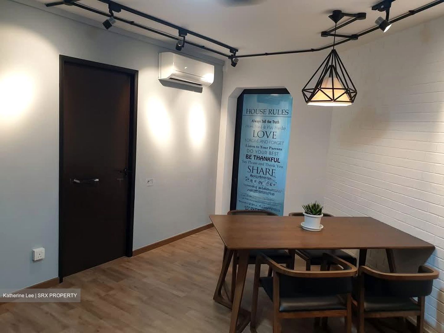 Blk 215 Serangoon Avenue 4 (Serangoon), HDB 3 Rooms #538498741